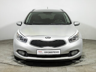 2012 Kia Ceed II, серебристый, 690000 рублей, вид 2