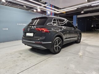 2019 Volkswagen Tiguan II, серый, 2490023 рублей, вид 5