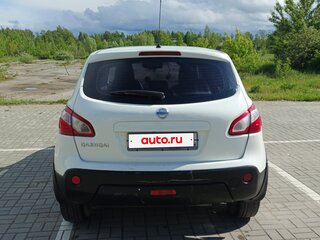 2010 Nissan Qashqai I Рестайлинг, белый, 780000 рублей, вид 3