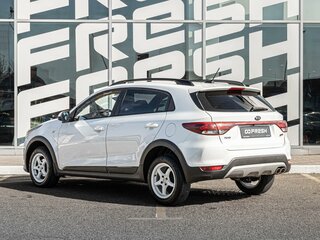2019 Kia Rio X-Line IV, белый, 1520000 рублей, вид 2