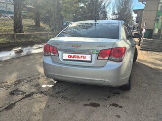 2012 Chevrolet Cruze I, серебристый, 600000 рублей, вид 4