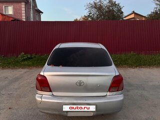 2002 Toyota Platz, серый, 320000 рублей, вид 3