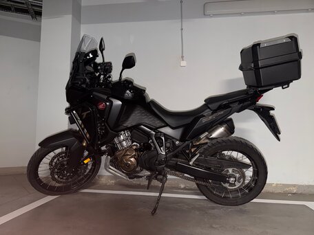2022 Honda CRF 1100L Africa Twin, чёрный, 1950000 рублей, вид 1