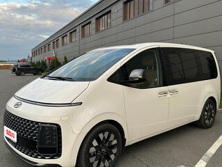 2021 Hyundai Staria I, белый, 4700000 рублей, вид 1