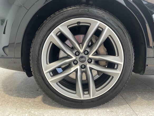2016 Audi Q7 II (4M), чёрный, 4190000 рублей - вид 6