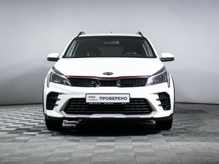 2020 Kia Rio X IV Рестайлинг, белый, 1560000 рублей, вид 2