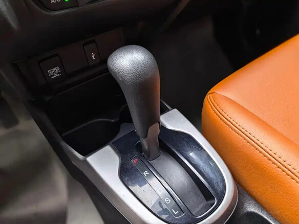 2015 Honda Fit III, белый, 659010 рублей - вид 6