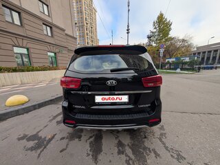 2018 Kia Carnival III, чёрный, 2500000 рублей, вид 5