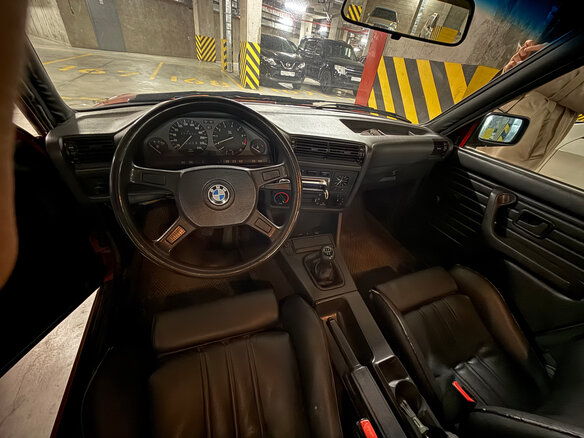 1987 BMW 3 серии 316 II (E30), красный, 500000 рублей - вид 10