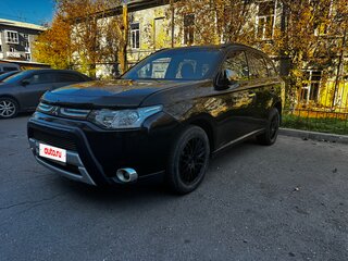 2012 Mitsubishi Outlander III, чёрный, 1390000 рублей, вид 3