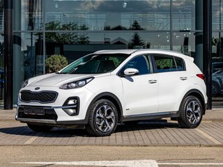 2018 Kia Sportage IV Рестайлинг, белый, 1895000 рублей, вид 1