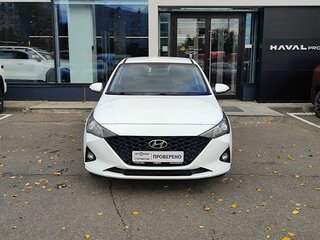 2020 Hyundai Solaris II Рестайлинг, белый, 1209000 рублей, вид 2