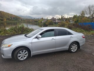 2010 Toyota Camry VI (XV40) Рестайлинг, серебристый, 1225000 рублей, вид 1