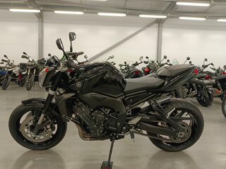 2013 Yamaha FZ1, чёрный, 550000 рублей, вид 4
