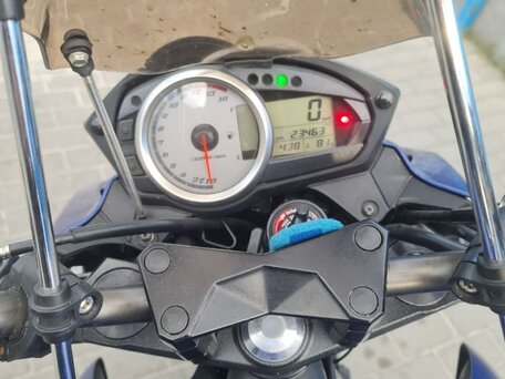 2009 Kawasaki Z 750, синий, 579999 рублей, вид 4