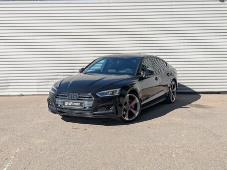 Audi A5 II (F5)