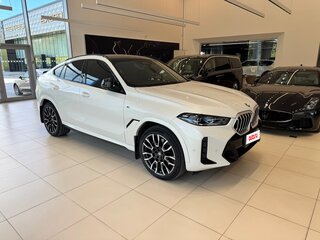 2024 BMW X6 40i III (G06) Рестайлинг, белый, 12500000 рублей, вид 4