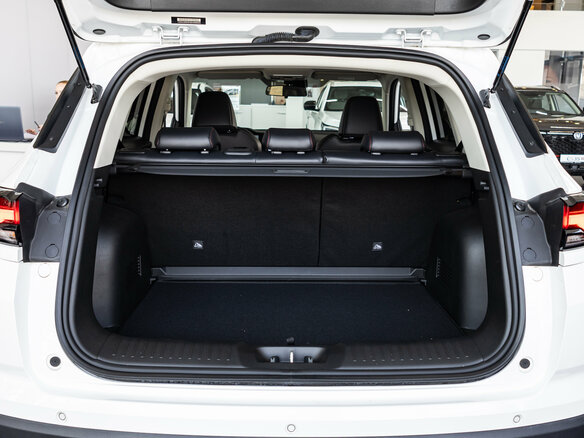 2024 Changan CS35 Plus I Рестайлинг, белый - вид 26