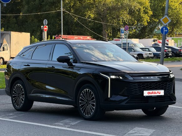 2023 Exeed RX (Yaoguang), чёрный, 3150000 рублей - вид 2