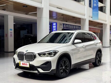 2022 BMW X1 Long 20Li sDrive II (F48) Рестайлинг, белый, 1960000 рублей, вид 1