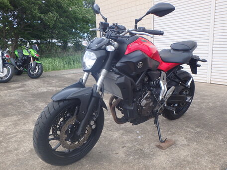 2014 Yamaha MT-07 (FZ-07), красный, 720000 рублей, вид 2