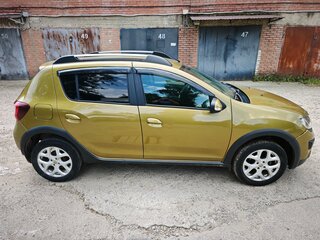 2016 Renault Sandero Stepway II, зелёный, 1150000 рублей, вид 1