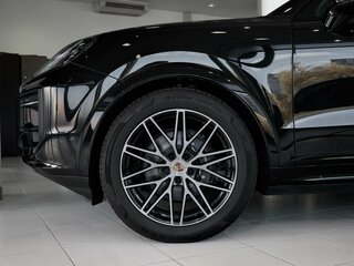 2026 Porsche Cayenne Coupé III Рестайлинг, чёрный, 17750000 рублей, вид 4