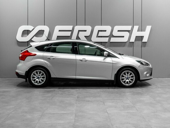 2011 Ford Focus III, серебристый, 1000000 рублей - вид 4