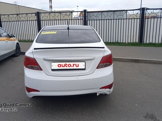 2014 Hyundai Solaris I, белый, 330000 рублей, вид 5