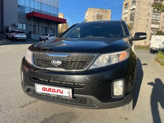 2016 Kia Sorento II Рестайлинг, чёрный, 1350000 рублей, вид 2