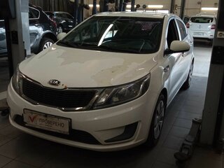 2014 Kia Rio III, белый, 725000 рублей, вид 1