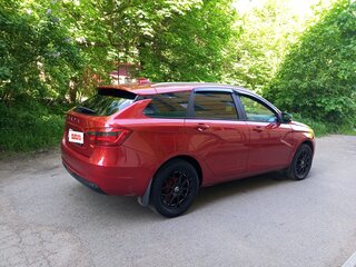 2018 Lada (ВАЗ) Vesta SW I, красный, 950000 рублей, вид 3