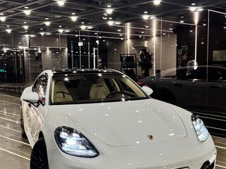 2018 Porsche Panamera 4S II, белый, 8500000 рублей, вид 2