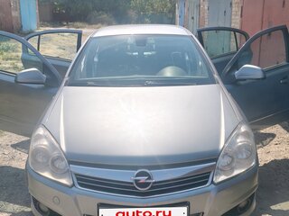 2010 Opel Astra H Рестайлинг, серый, 675000 рублей, вид 2