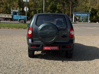2009 Chevrolet Niva I Рестайлинг, зелёный, 440000 рублей, вид 5