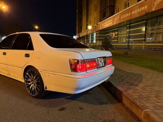 2000 Toyota Crown XI (S170), белый, 599000 рублей, вид 3