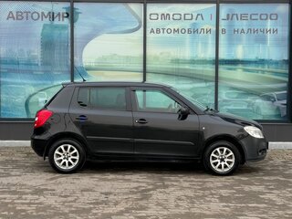 2009 Skoda Fabia II, чёрный, 374000 рублей, вид 4
