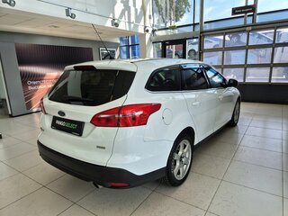 2016 Ford Focus III Рестайлинг, белый, 1019000 рублей, вид 4