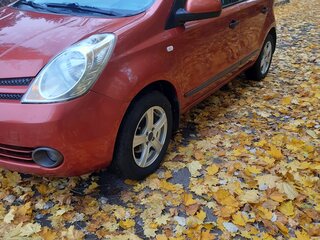 2007 Nissan Note I, красный, 530000 рублей, вид 2