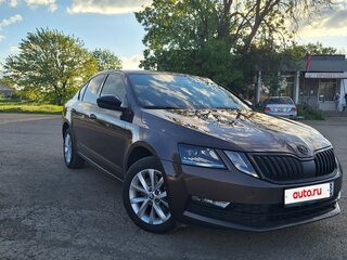 2017 Skoda Octavia III (A7) Рестайлинг, коричневый, 1830000 рублей, вид 3