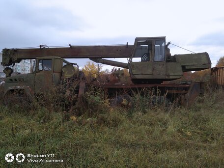 1992 КрАЗ 260, зелёный, 480000 рублей, вид 4