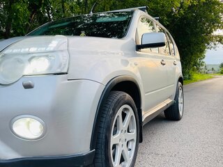 2012 Nissan X-Trail II Рестайлинг, серебристый, 1100000 рублей, вид 5