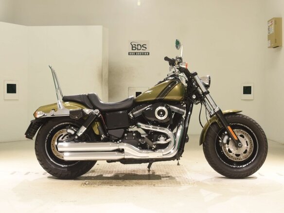 2016 Harley-Davidson Fat Bob, зелёный, 945000 рублей - вид 1