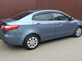 2011 Kia Rio 4-speed III, голубой, 750000 рублей, вид 3