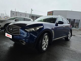 2015 Infiniti QX70, синий, 3000000 рублей, вид 2