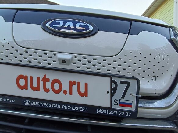 2021 JAC iEV7S 39 kWh I, белый, 1600000 рублей - вид 15