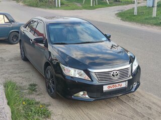 2013 Toyota Camry VII (XV50), чёрный, 1750000 рублей, вид 3