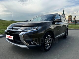 2017 Mitsubishi Outlander III Рестайлинг 2, коричневый, 2650000 рублей, вид 2