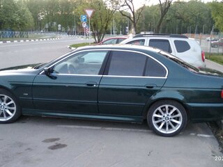 1998 BMW 5 серии 523i IV (E39), зелёный, 500000 рублей, вид 1