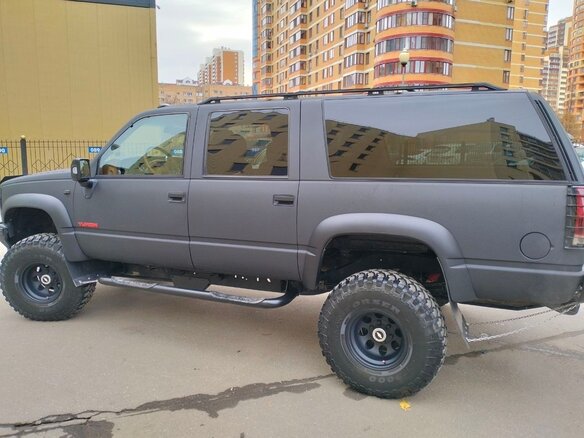 1995 GMC Yukon I (GMT400), чёрный, 4580000 рублей - вид 4